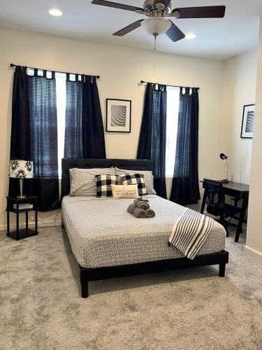 Cozy Home located in a prime area. in Philadelphia, USA
