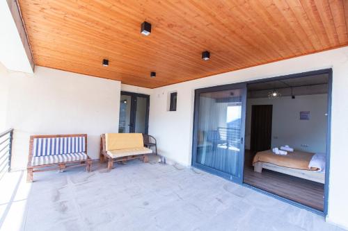Балкон/тераса, GM - Guesthouse in Misaktsieli