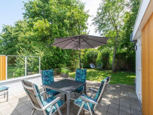 Μπαλκόνι/βεράντα, Garnekuul 49 holiday home in Callanstoog in Κάλλανστονγκ
