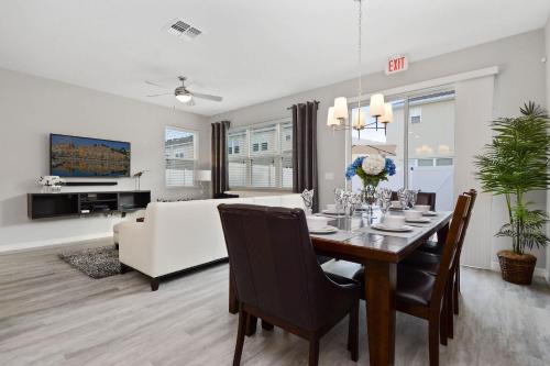 Four Bedrooms Resort TownHome 5128 - image 22