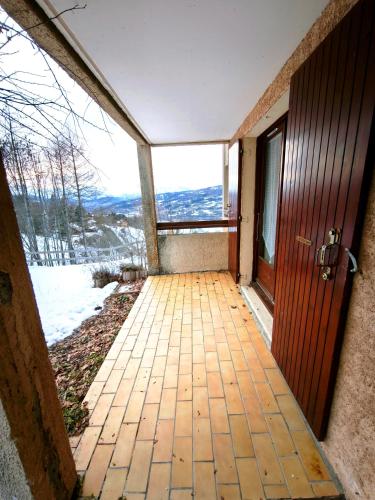Appartement en rez-de-jardin à 300m des pistes (Appartement en rez-de-jardin a 300m des pistes) in Saint-Leger-les-Melezes