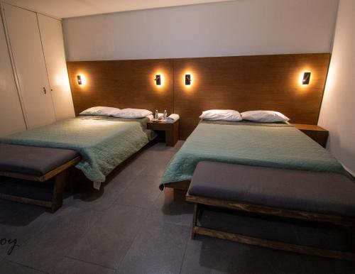 Habitación doble cama matrimonial #1 El Moral – khách sạn tại Jardines del Moral