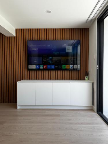 Luxury self-contained guest suite in otok Hope 