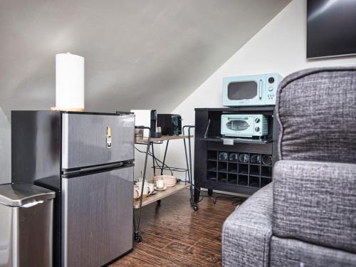 Comfy 3rd Floor Studio Near NYC in Ridgefield Park (New Jersey)