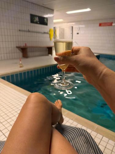 Ferienwohnung Paradiso,78141Schönwald,Schwarzwald,1100mÜM Taunusstrasse 19f, mit Pool und Sauna in Schönwald, Deutschland
