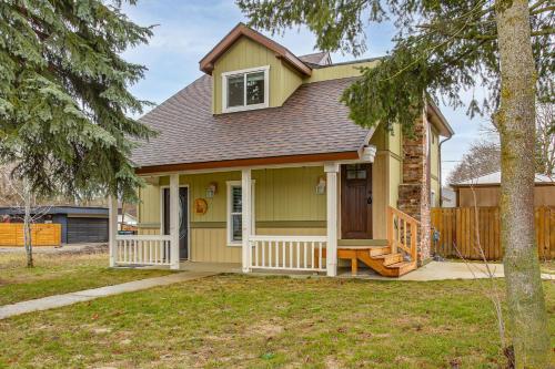 . Work and Play in Walkable Midtown Coeur dAlene!