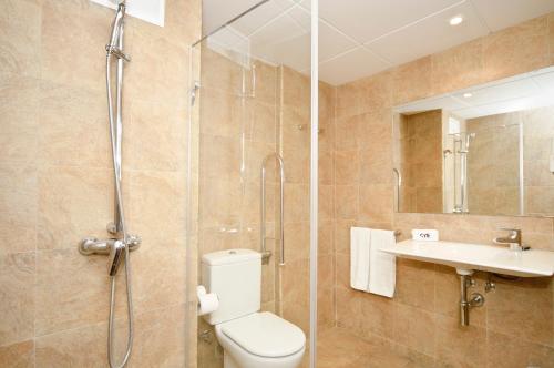 Apartaments Cye Salou - image 6