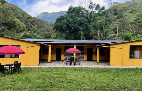 Hotelli välisilme, El Bambuzal in Coroico