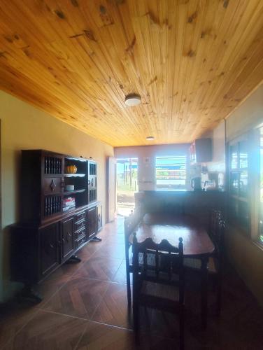 ห้องครัว, Chacra Villa Margarita in อาร์ติกัส