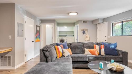 North Bay by AvantStay Chic Retreat w Peloton in Blue Jay, USA