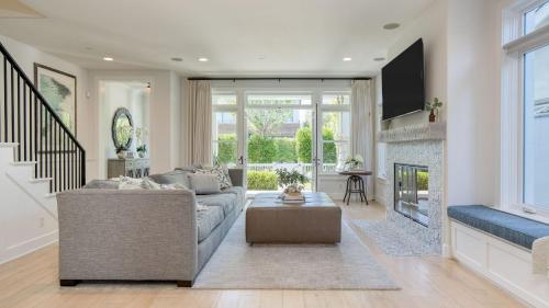 設施, Stunning 5BDR • Minutes to Beach Pier Restaurants Emerald Cove by AvantStay in 紐波特比奇市中心