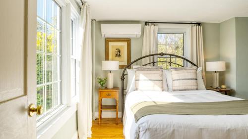 Whitney by AvantStay Private Berkshires Estate in Sheffield, USA