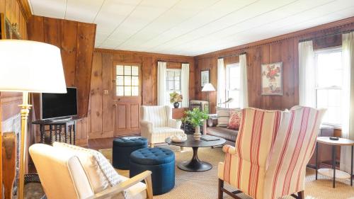 Whitney by AvantStay Private Berkshires Estate in Sheffield, USA