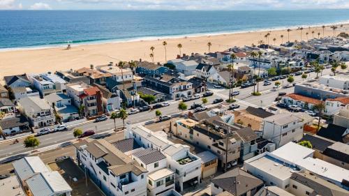 Seaside Style by AvantStay Rooftop Walk to Beach Chic Design in Newport Beach, USA