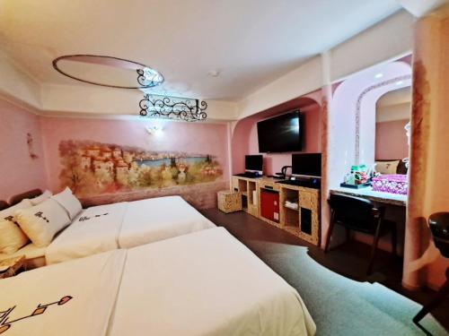 room detail thumbnail 1