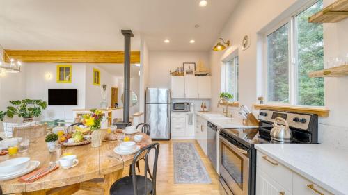Faciliteter, Buttercup Bay Hideaway by AvantStay in Manzanita (OR)