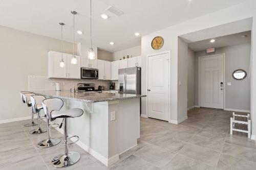 Family Friendly Four Bedrooms 5147A - image 18