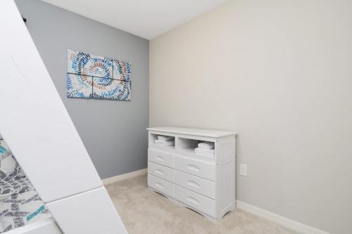 Family Friendly Four Bedrooms 5147A - image 44