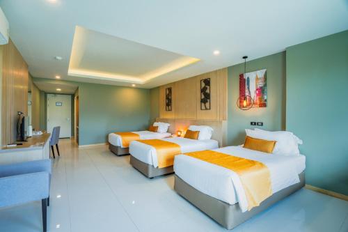 room detail thumbnail 1