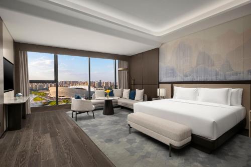 Crowne Plaza Linyi Olympic Sports Centre By IHG – khách sạn tại Lanshan