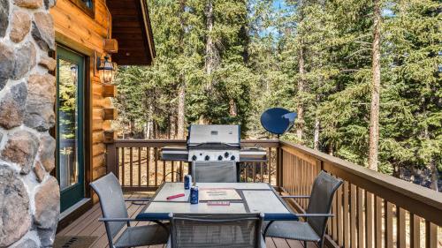 Facilities, Shangri-La Cabin by AvantStay in Blue River