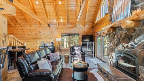 Facilities, Shangri-La Cabin by AvantStay in Blue River