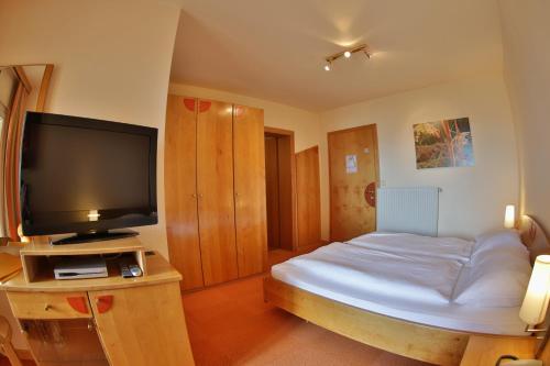 Hotel Restaurant Marko - image 8