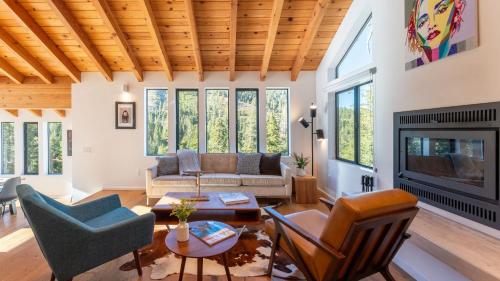 Létesítmények, Trapper by AvantStay in Alpine Meadows (CA)