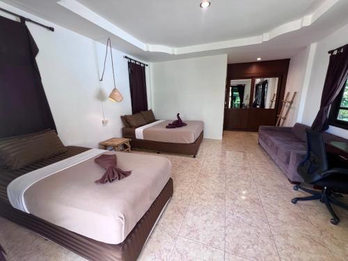 room detail thumbnail 0