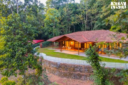 Exterior view, StayVista at Villa Estuaire with Bathtub in Biligeri