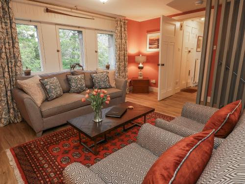 The Coach House - Holmwood, Glasgow (photo 4)