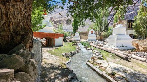 Közeli látványosságok, Chamba resort in Hundar
