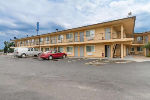 Motel 6-Oshkosh, WI