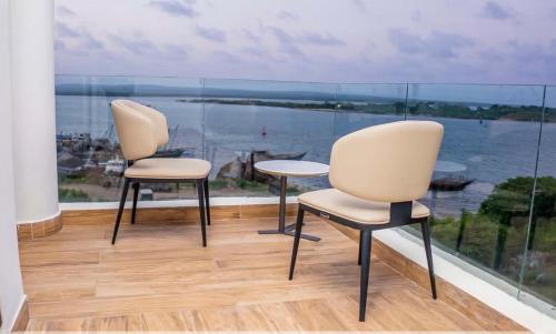 Балкон, Tanga City Luxury Apartments in Taнга
