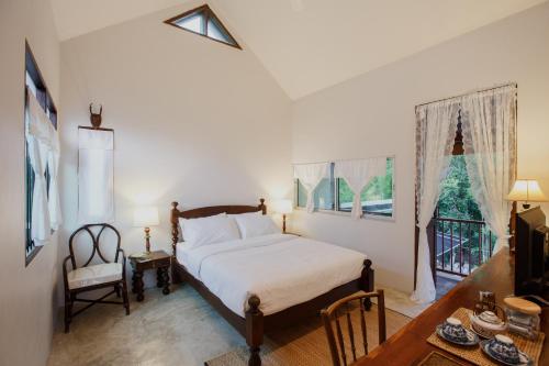 Foresta Villa Room Type - Superior Queen Room