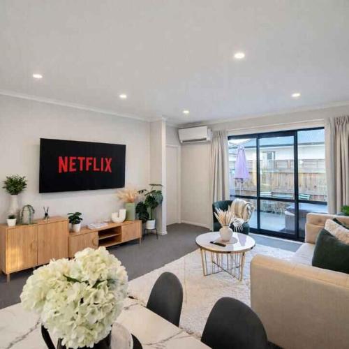 Modern Oasis Near Shopping Centres – khách sạn tại Queenwood