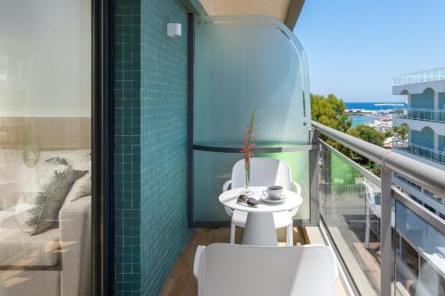 Exterior view, Mediterranean Hotel in Rhodes