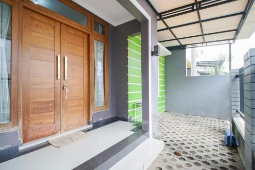 Green Residence Homestay Jogja - image 3