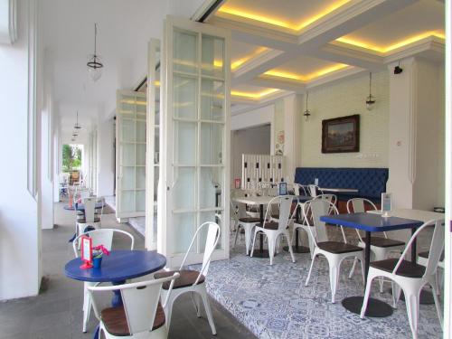 Nhà hàng, Riche Heritage Hotel Kayutangan Malang in Malang