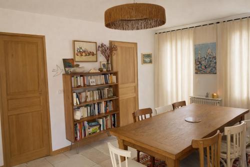 Условия за развлечения и отдих, Maison familiale à deux pas du zoo de Thoiry (Maison familiale a deux pas du zoo de Thoiry) in Auteuil (Ile-de-France)