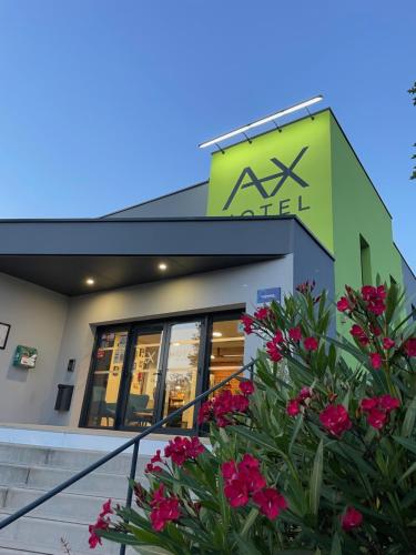 The Originals City, Ax Hotel, La Chataigneraie - Saint-Hilaire-des-Loges