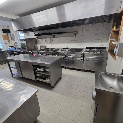 Konyha, Unterkunft für Monteure (Unterkunft fur Monteure) in Diemelstadt