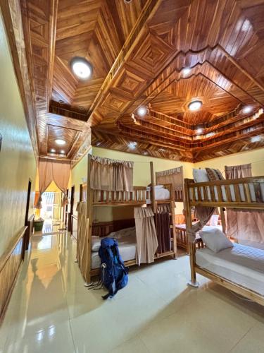 Heaven Backpackers Hostel in Nong Khiaw