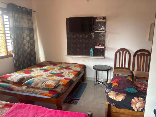 4 Beds 6 People stay Calm, Comfortable Place - Mysuru