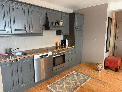 Central Apartment With 3 Bedrooms And Balcony in Beitostolen