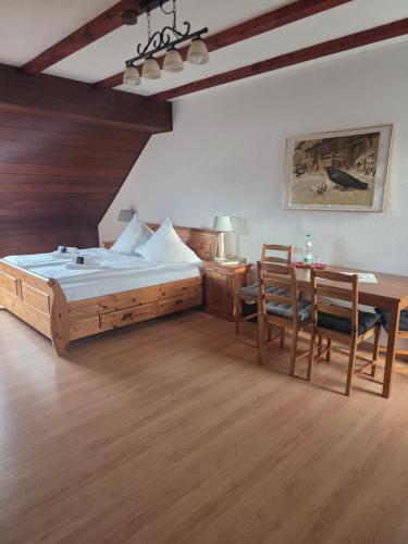Unterkunft für Monteure (Unterkunft fur Monteure) in Diemelstadt