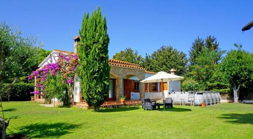 Casa en Viladamat con piscina en la Costa Brava in Ventallo
