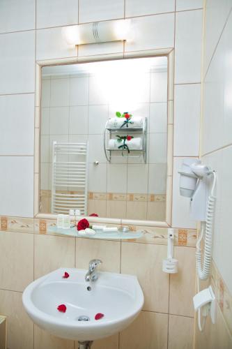 Hotel Leopolis - image 8