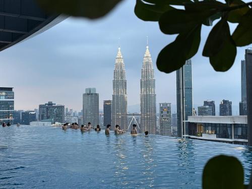 IKON SUITE's E A T O N KLCC - image 14