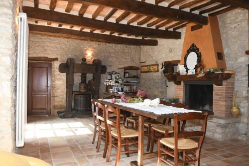 agriturismo montefiorentino in Frontino